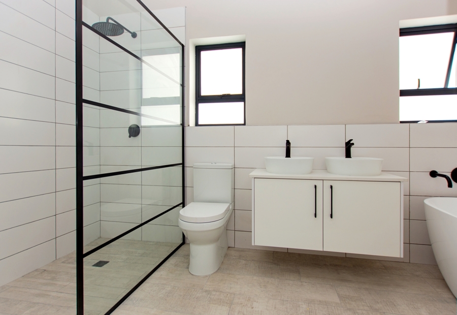 3 Bedroom Property for Sale in Lampiesbaai Western Cape